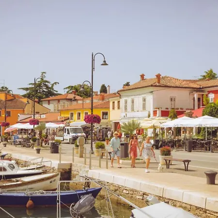 Valamar Lanterna - Roan *