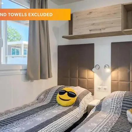 Valamar Lanterna - Roan Kamp